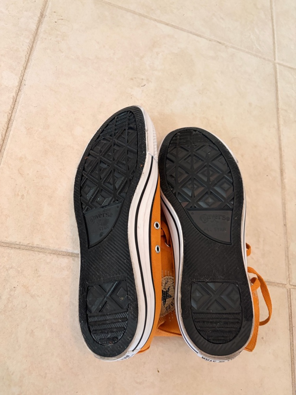 Like NEW Converse Chuck Taylor All Star Sneakers. Mustard Yellow | M8.5/W10 - Picture 11 of 12